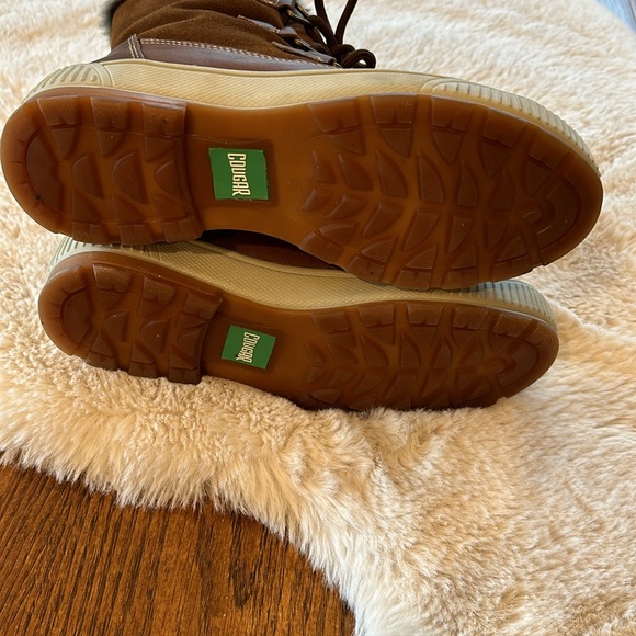 As new. Cougar waterproof boots - Picture 9 of 9